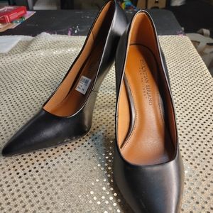 Christian Siriano Size 8 pump